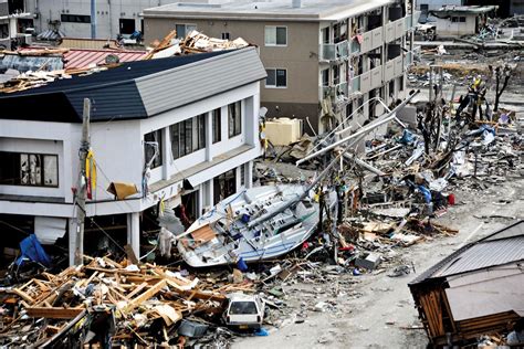 The 2011 Tohoku Earthquake and Tsunami: A Testament to Resilience Amidst Nature’s Wrath